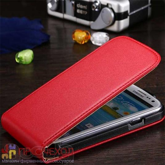 Красный чехол-накладка на айфон 7 в подарочной упаковке